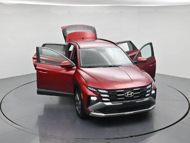 Used 2025 Hyundai Tucson SEL FWD image 48