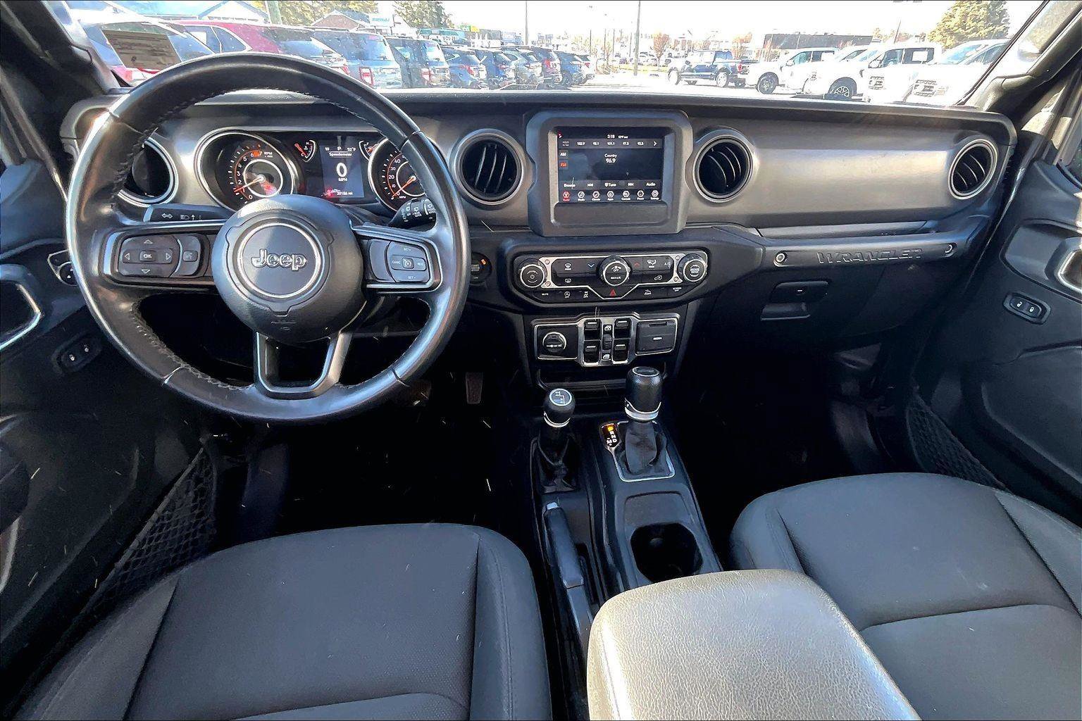 Used 2022 Jeep Wrangler Unlimited Sport image 13
