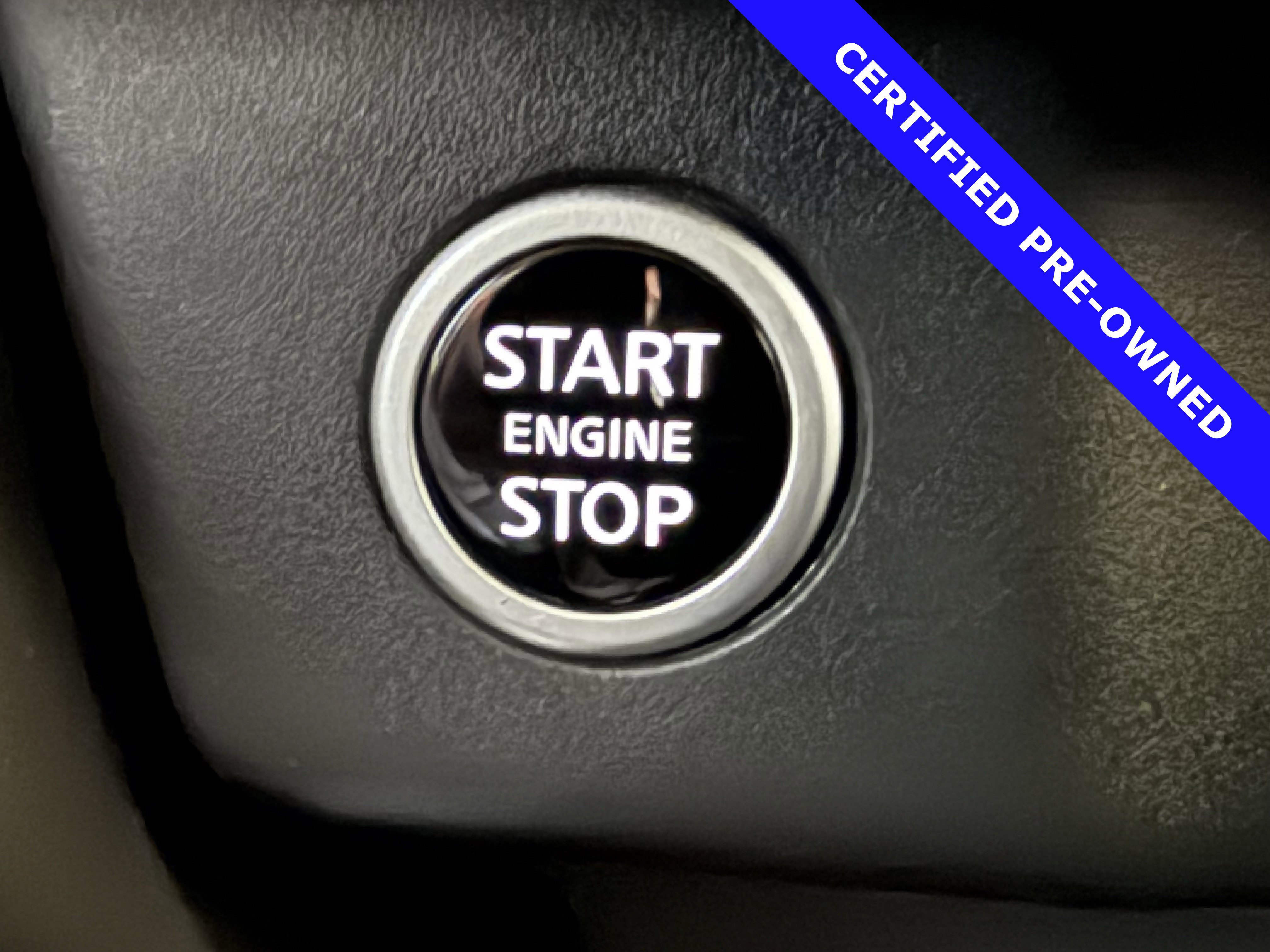 Used 2023 Nissan Rogue SV image 30