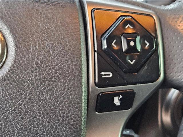 Used 2021 Toyota 4Runner Limited AWD/4WD image 19