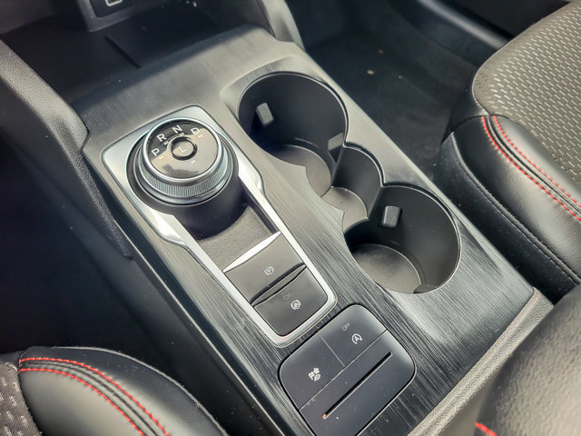 Certified 2025 Ford Escape ST-Line image 18