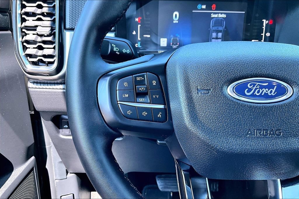 Certified 2025 Ford Ranger XLT w/ Technology Package AWD/4WD image 19