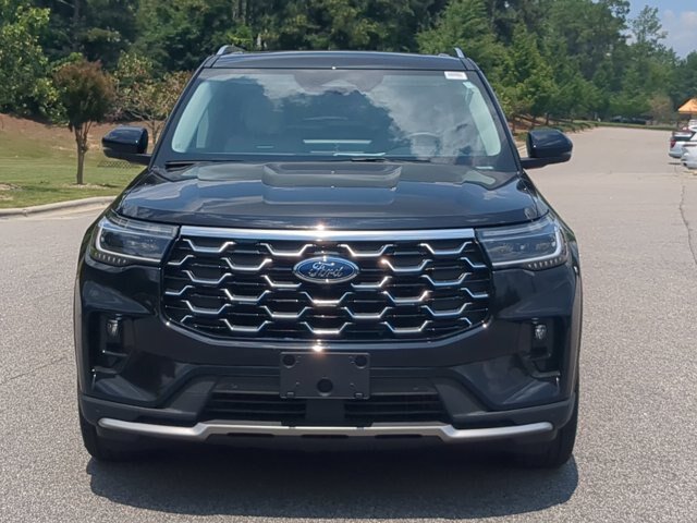 Certified 2025 Ford Explorer Platinum w/ Ultimate Package AWD/4WD image 9