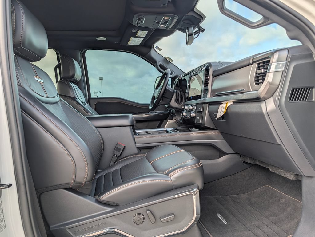 Certified 2024 Ford F250 Platinum AWD/4WD image 11