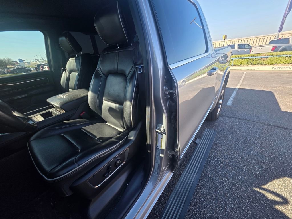 Used 2020 RAM 1500 Limited w/ Body Color Bumper Group image 5