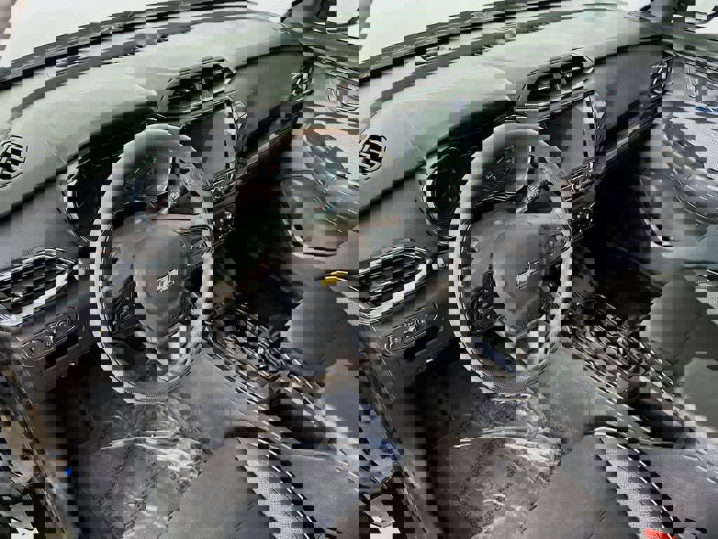 Used 2023 Chevrolet TrailBlazer LT w/ Convenience Package image 9