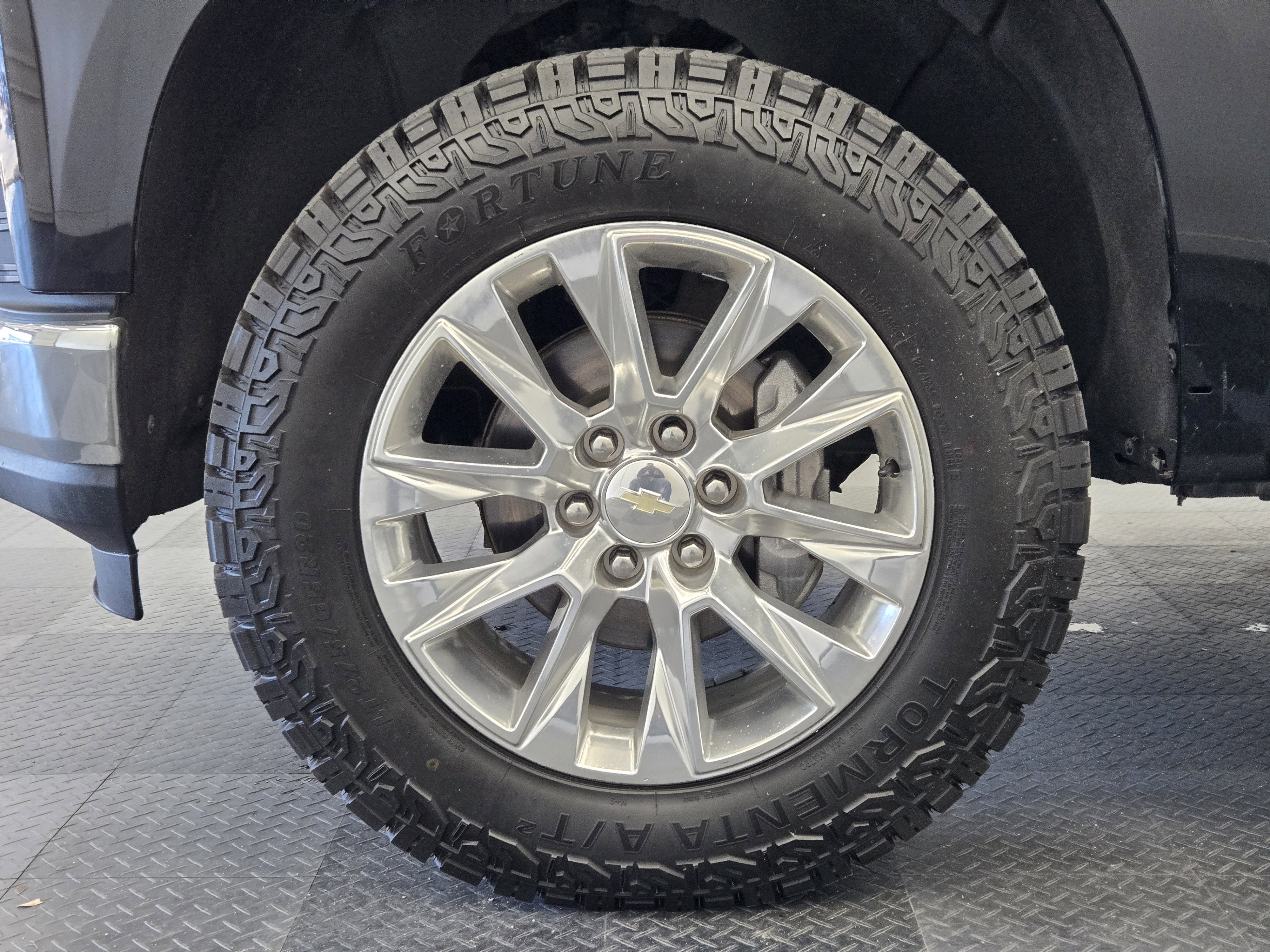 Used 2020 Chevrolet Silverado 1500 LTZ w/ LTZ Texas Edition image 10