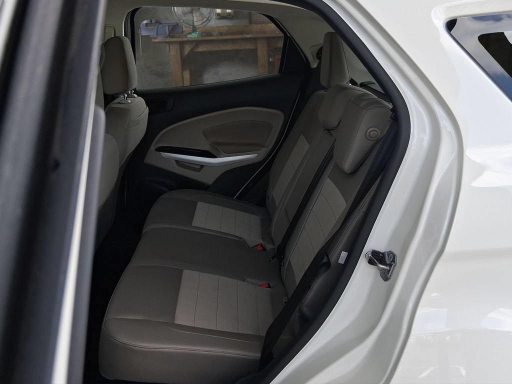 Certified 2018 Ford EcoSport S FWD image 11