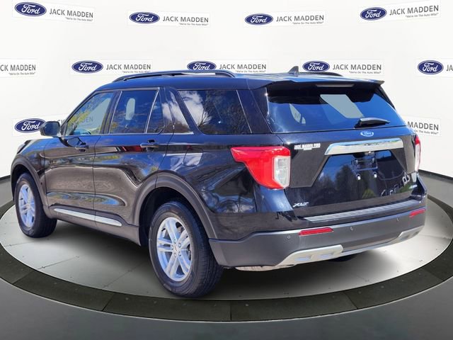 Certified 2022 Ford Explorer XLT w/ Equipment Group 202A AWD/4WD image 3