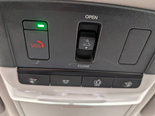 Used 2024 Nissan Altima 2.5 SV w/ SV Premium Package FWD image 29