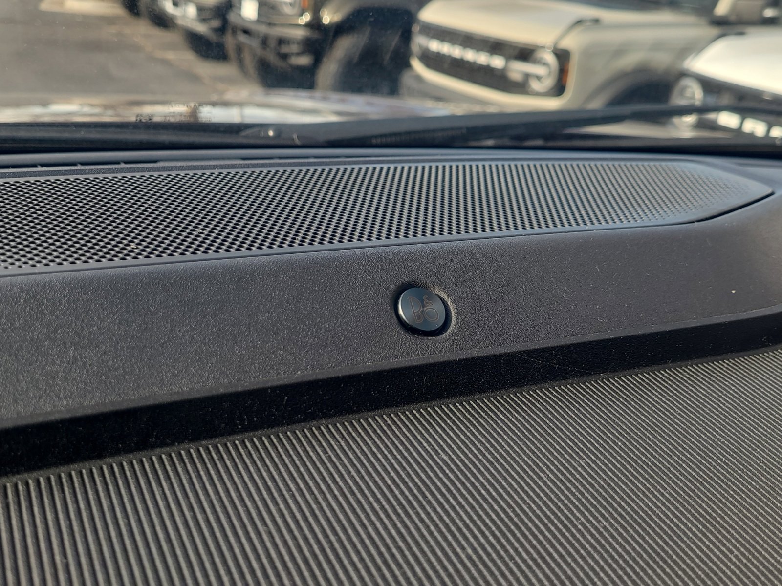 Certified 2024 Ford Expedition Max Limited w/ Excursion Package image 27