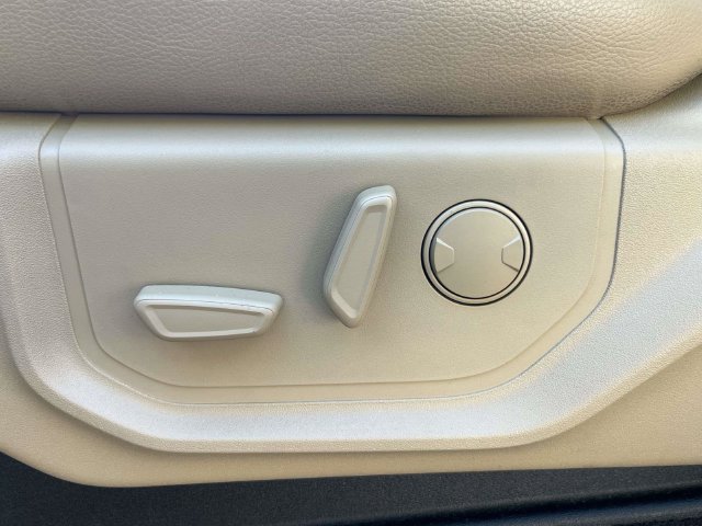 Certified 2020 Ford F150 Lariat RWD image 17