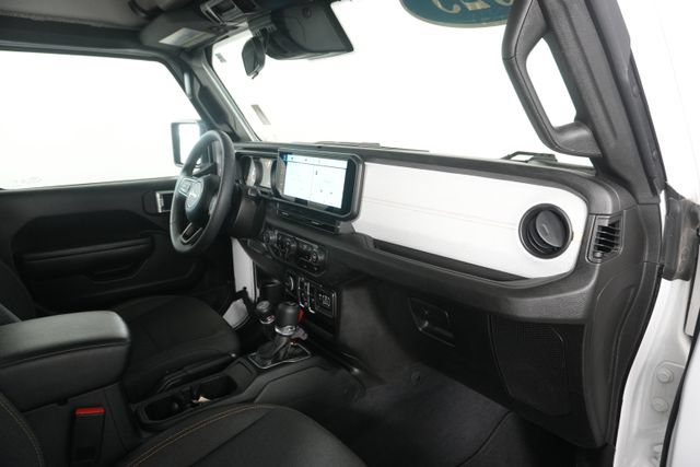 Used 2025 Jeep Wrangler Unlimited Sport AWD/4WD image 21