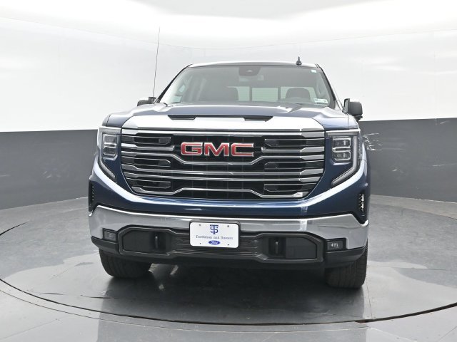 Used 2023 GMC Sierra 1500 SLT w/ SLT Premium Package AWD/4WD image 24