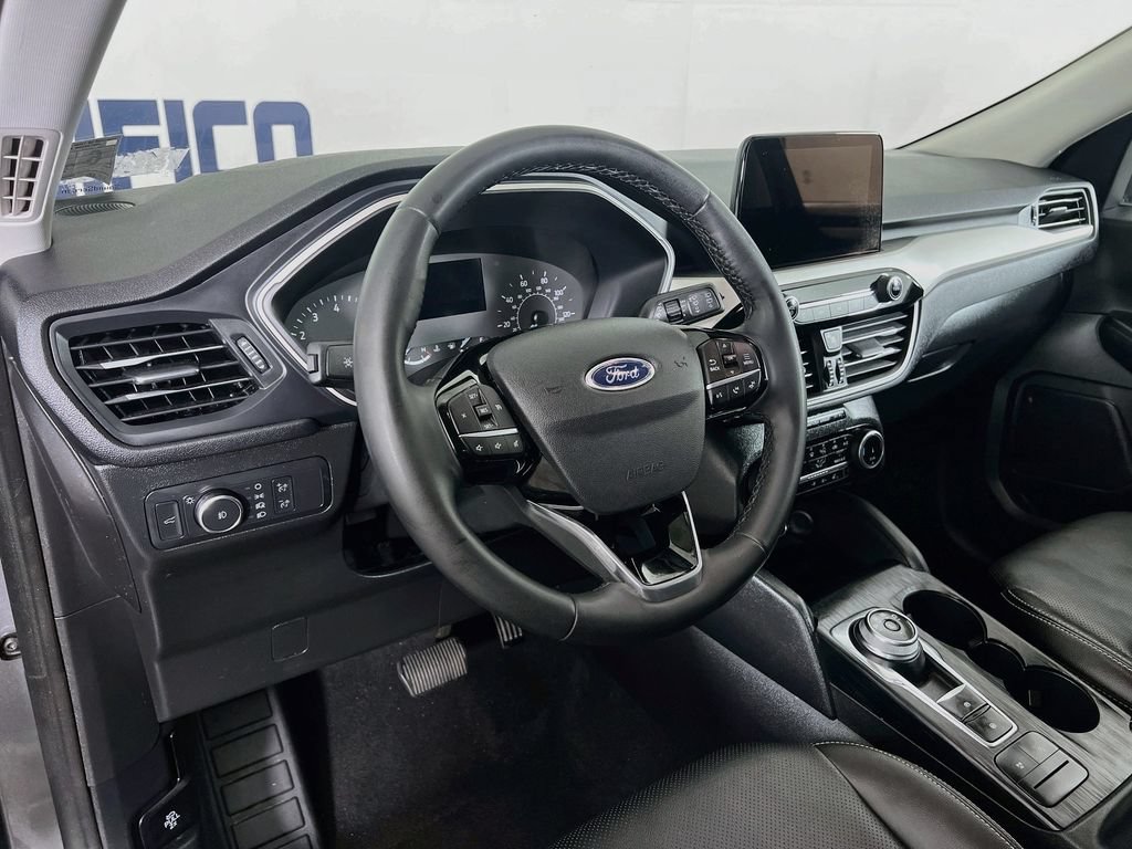 Certified 2022 Ford Escape SEL AWD/4WD image 11