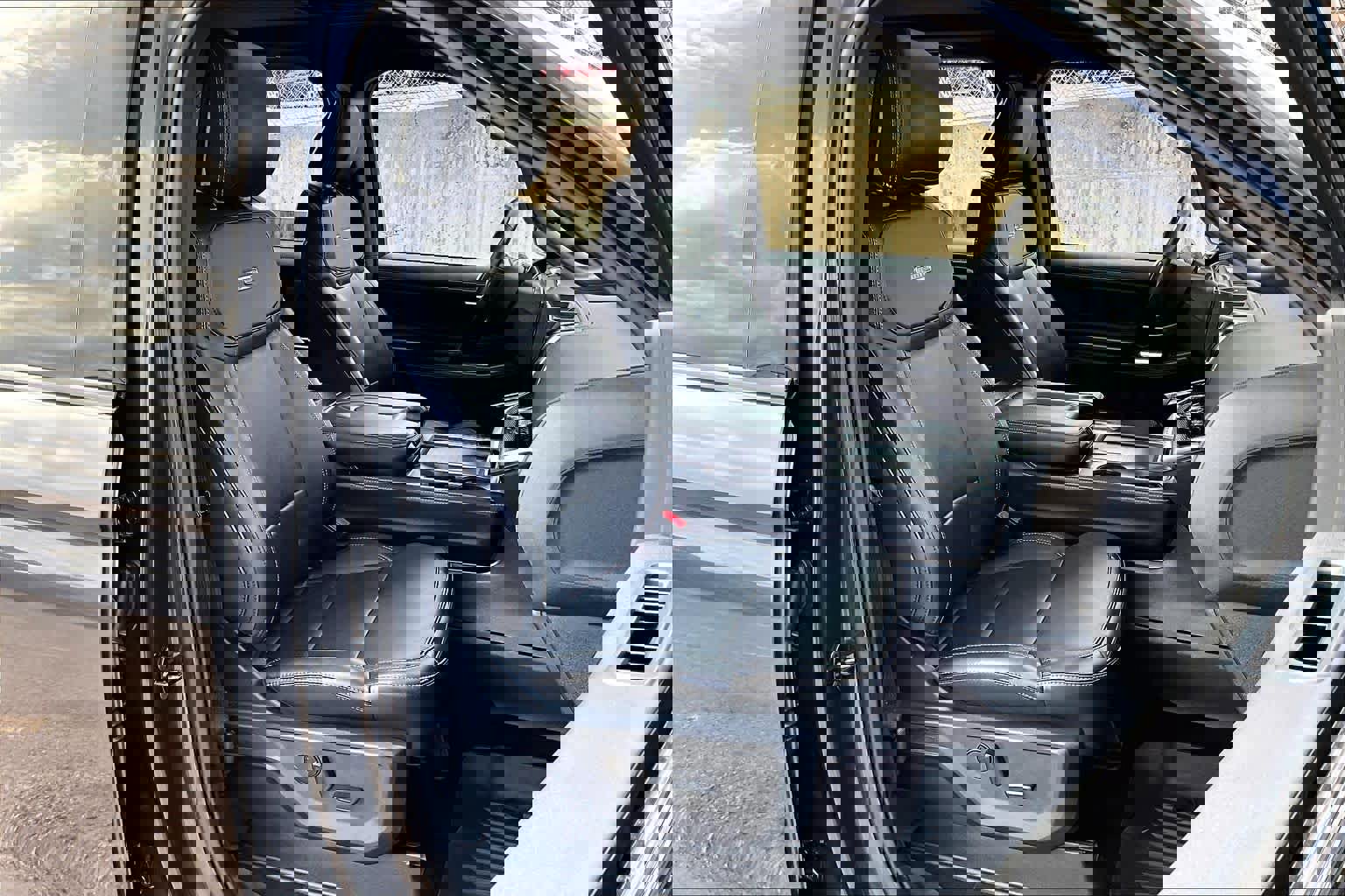 Certified 2025 Ford Expedition Max Platinum w/ Stealth Performance Package image 16