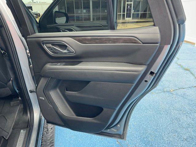 Used 2024 Chevrolet Tahoe Z71 w/ Z71 Off-Road Package AWD/4WD image 24