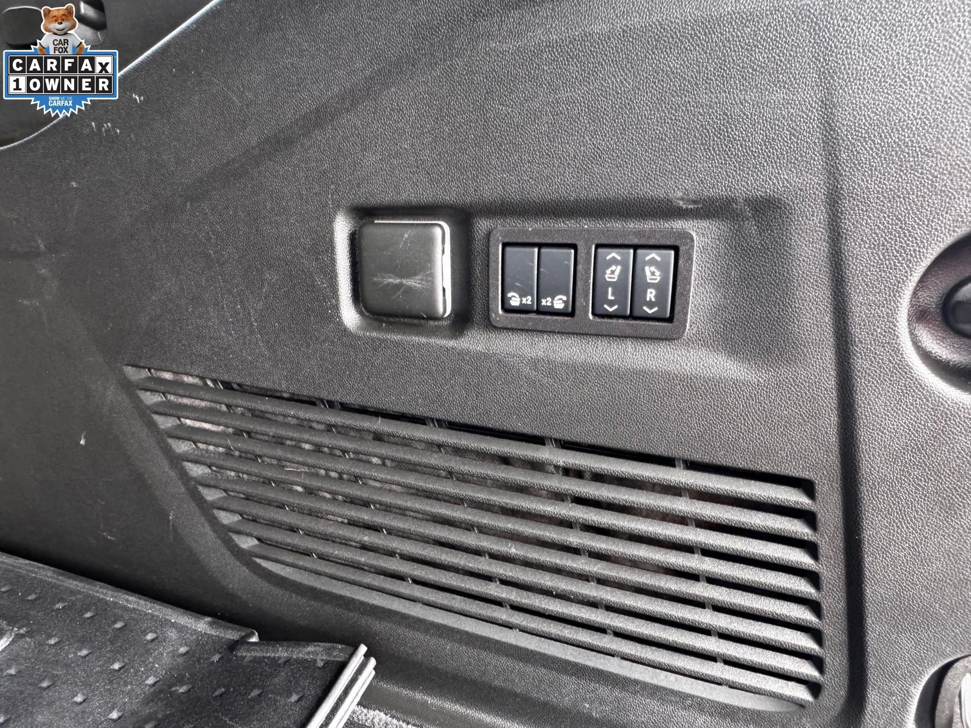 Used 2026 Chevrolet Suburban RST w/ Comfort Package RWD image 44