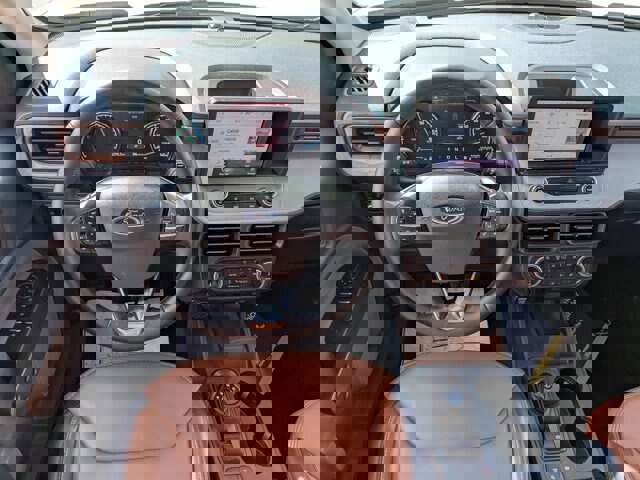 Certified 2024 Ford Maverick Lariat image 30