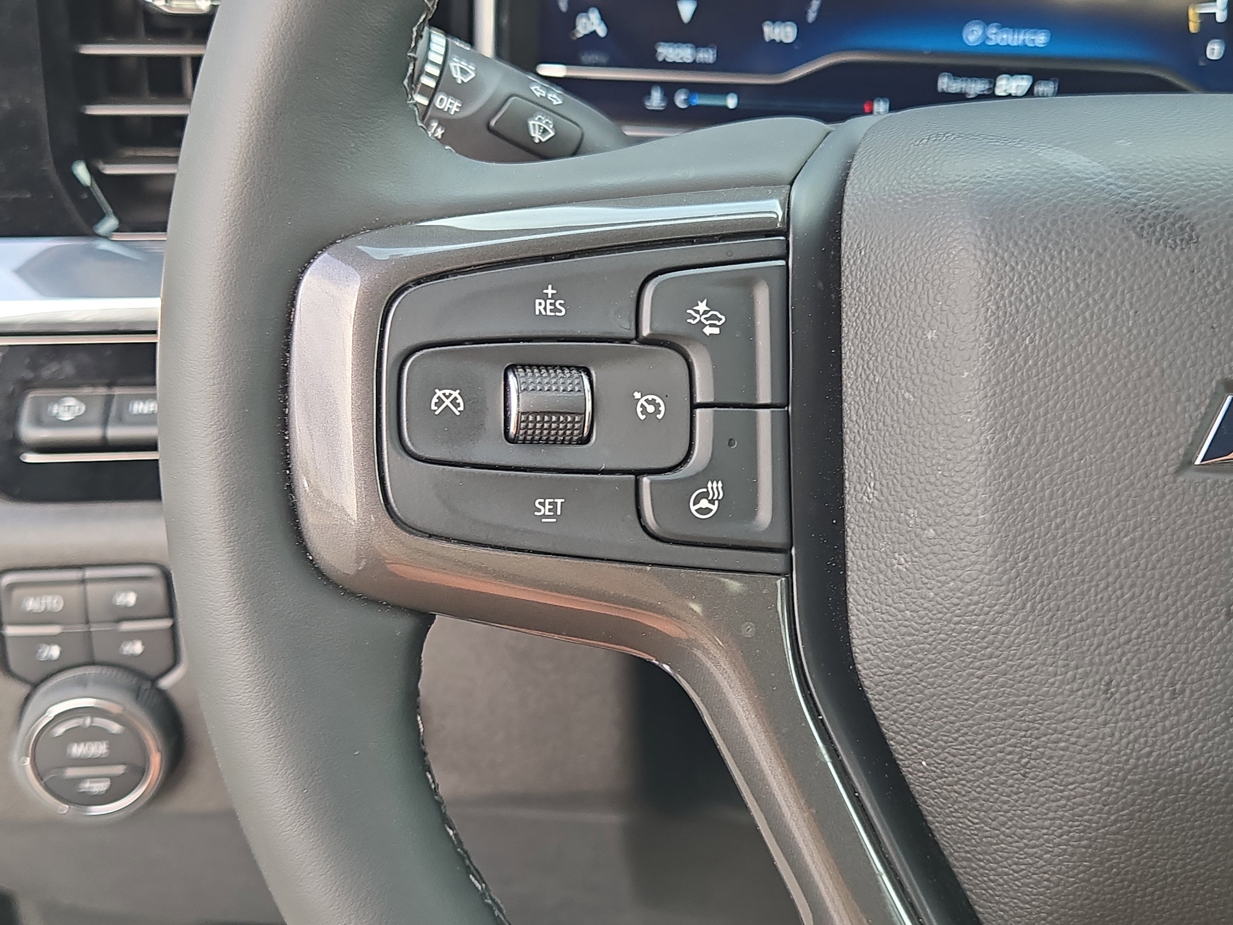 Used 2025 Chevrolet Silverado 2500 High Country w/ Technology Package image 26