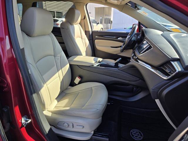 Used 2020 Buick Enclave Essence w/ Sound and Sites Package image 20