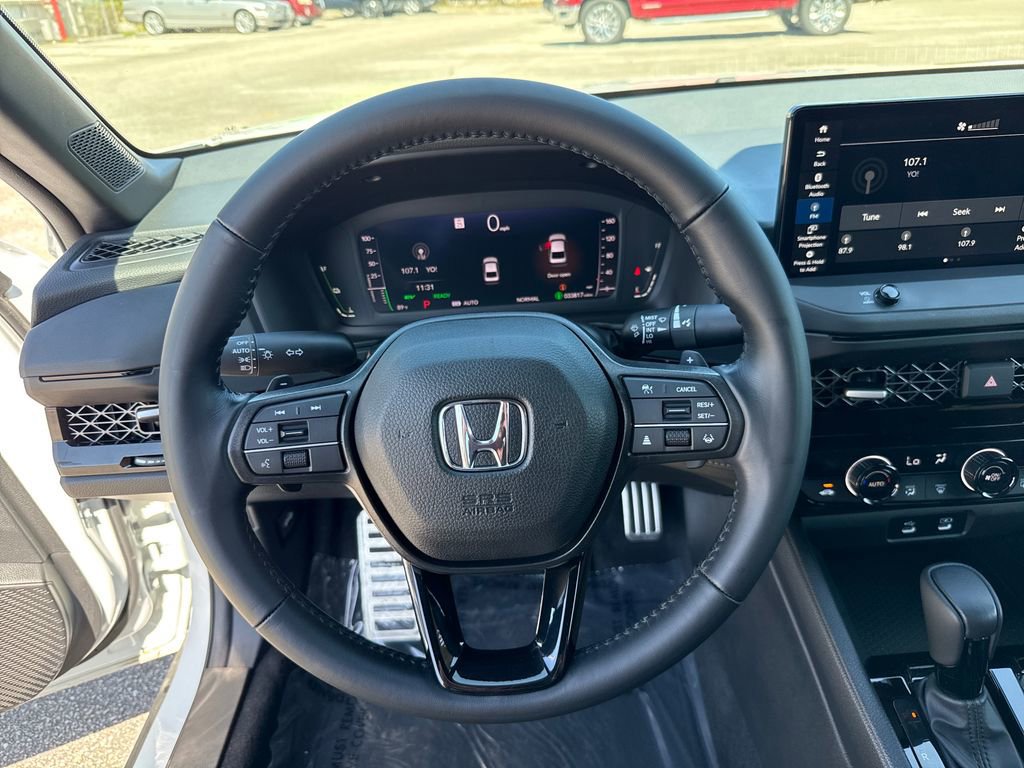 Used 2023 Honda Accord Sport image 14