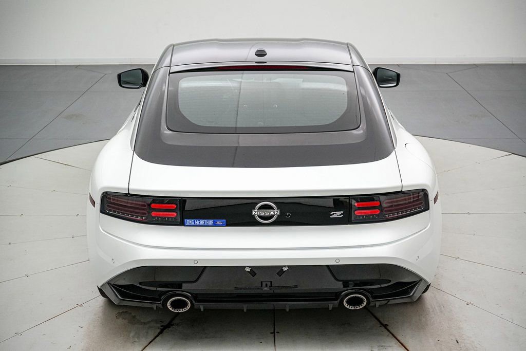 Used 2024 Nissan Z Sport w/ Floor Mat Package image 4