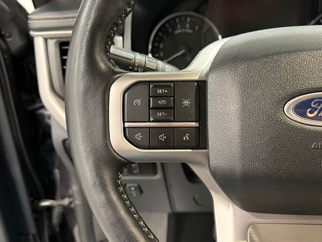 Certified 2024 Ford Expedition XLT image 19