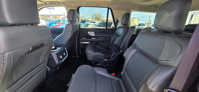 Certified 2025 Ford Expedition Active AWD/4WD image 10