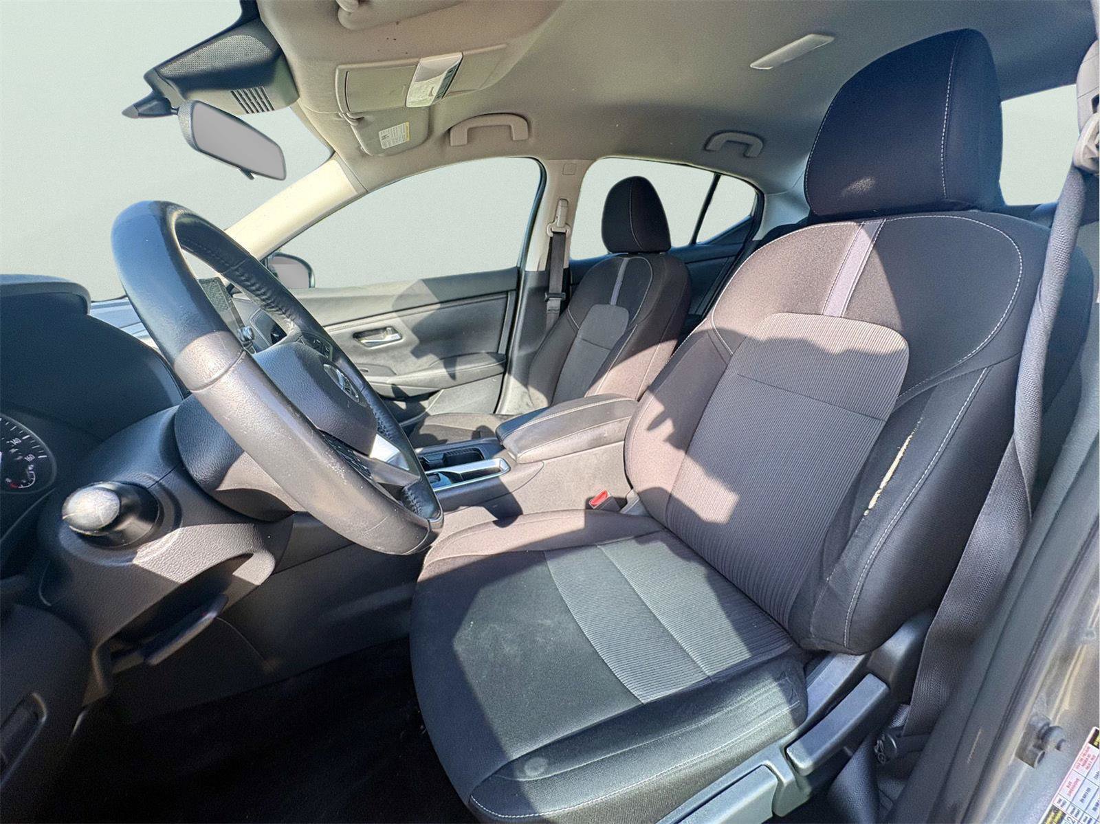 Used 2022 Nissan Sentra SV FWD image 10