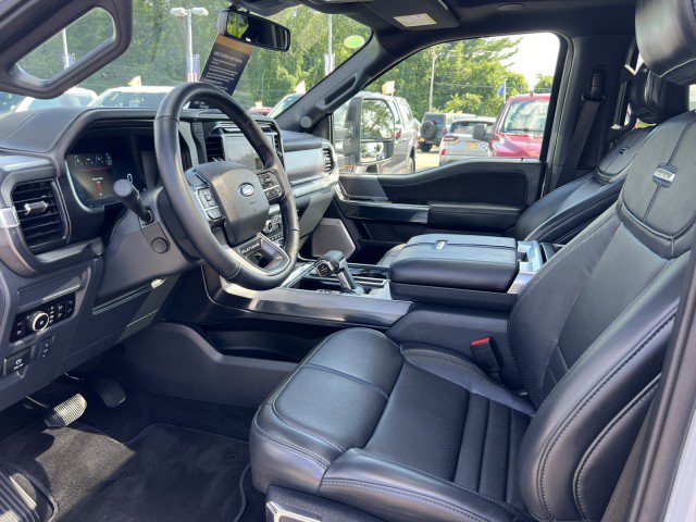 Certified 2025 Ford F150 Platinum w/ Equipment Group 702A High AWD/4WD image 6