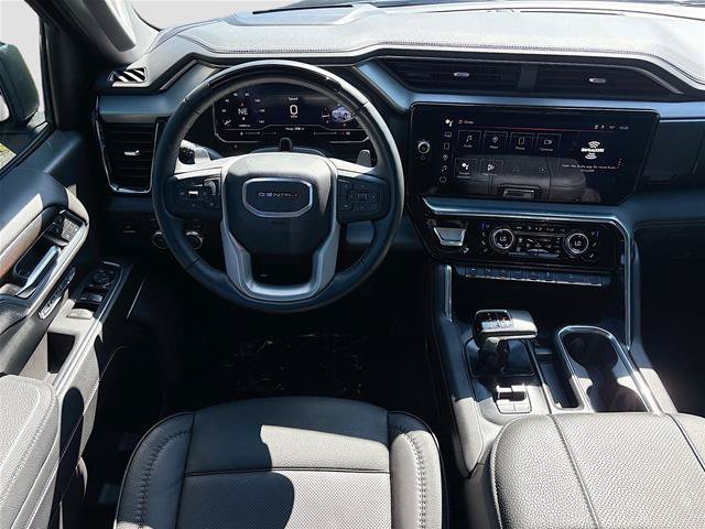 Used 2025 GMC Sierra 1500 Denali AWD/4WD image 26