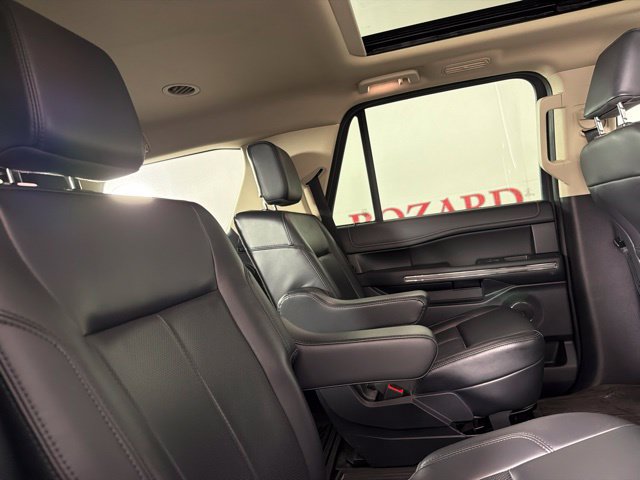 Certified 2024 Ford Expedition XLT RWD image 39