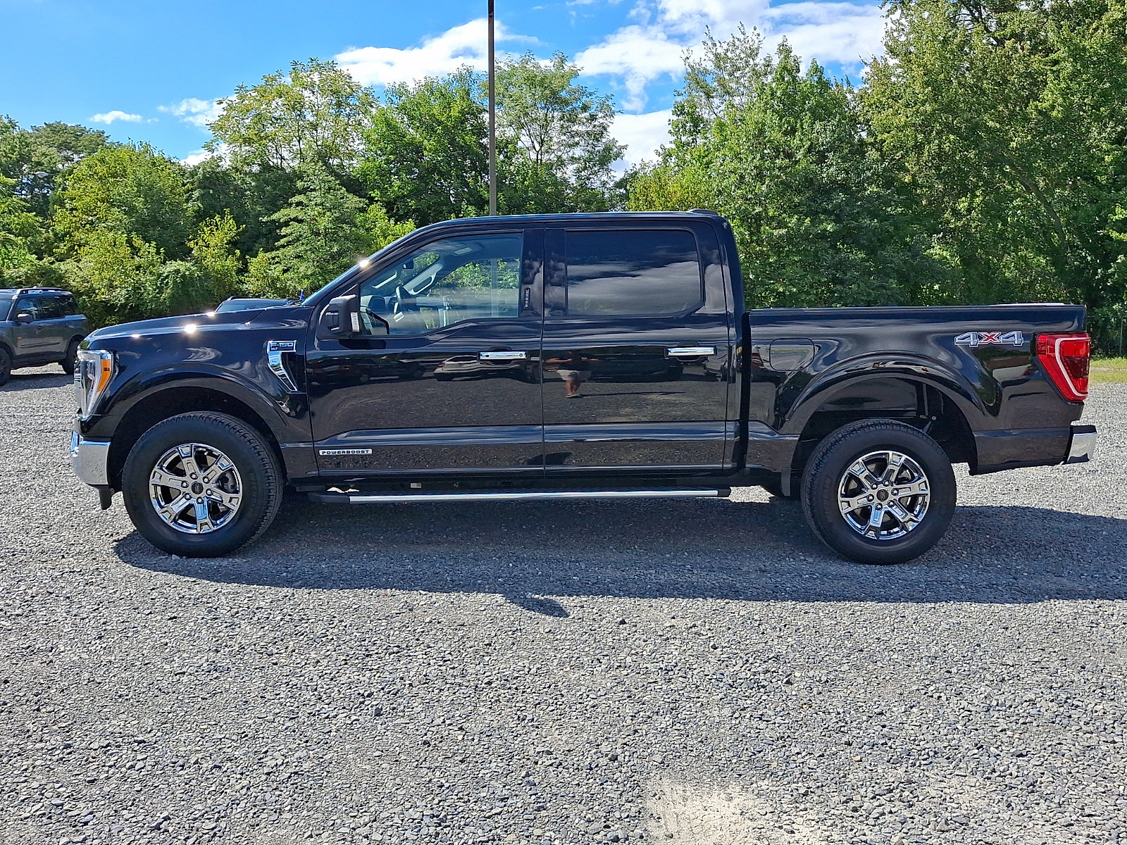 Certified 2023 Ford F150 XLT w/ Equipment Group 302A High AWD/4WD image 4