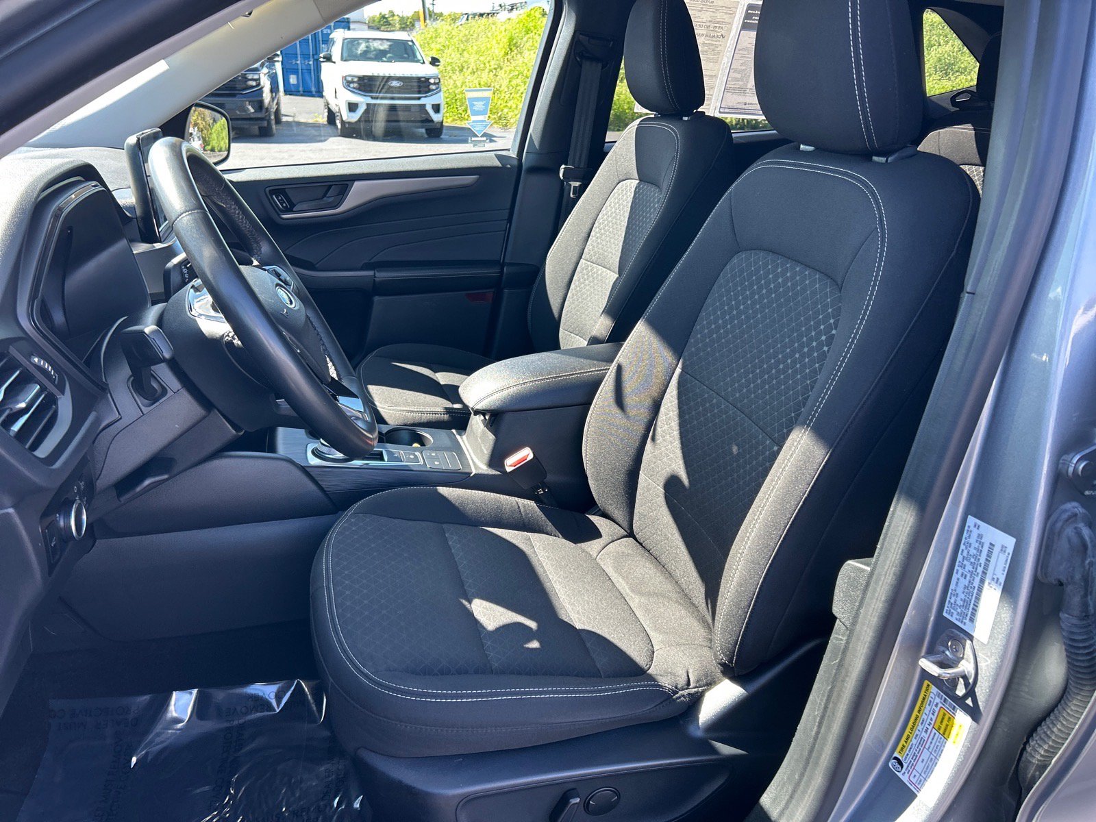 Certified 2024 Ford Escape Active AWD/4WD image 7