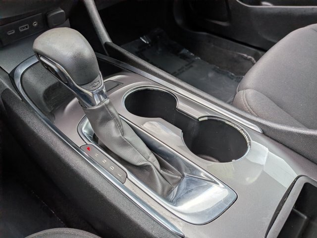Used 2021 Chevrolet Malibu LT FWD image 27