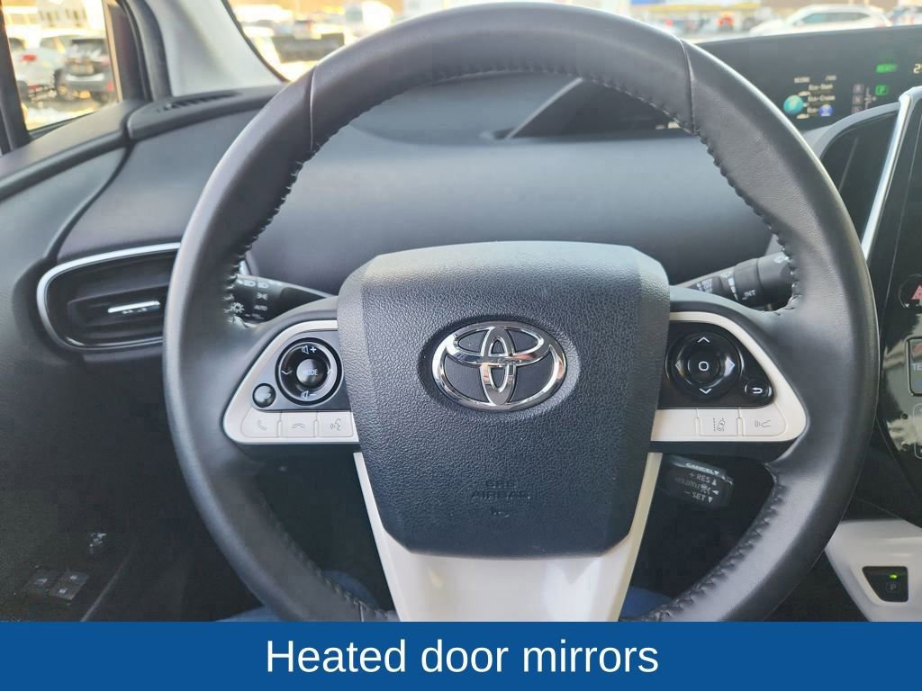 Used 2017 Toyota Prius Prime Premium image 13