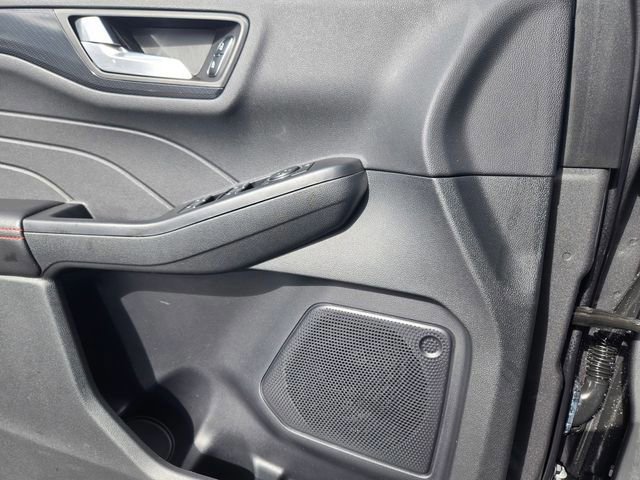 Certified 2025 Ford Escape ST-Line image 14