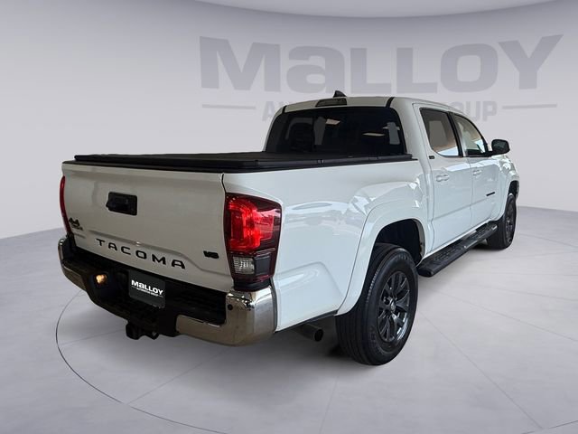 Used 2023 Toyota Tacoma SR5 AWD/4WD image 5
