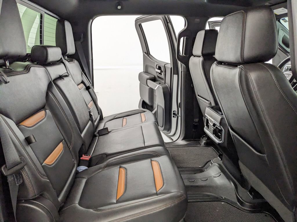 Used 2021 GMC Sierra 1500 AT4 w/ AT4 Value Package AWD/4WD image 19