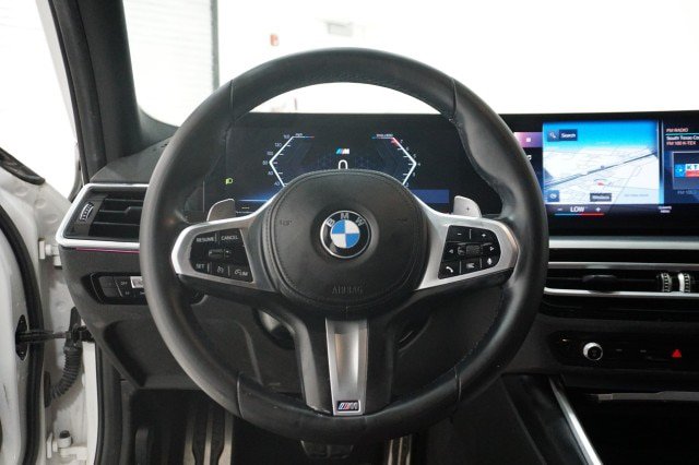 Used 2023 BMW 330i Sedan w/ M Sport Package RWD image 20