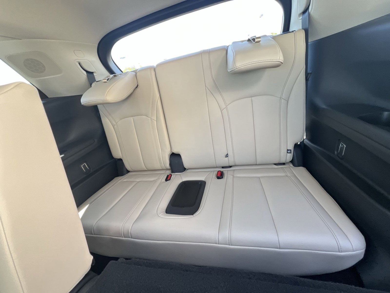 Used 2023 INFINITI QX60 Luxe w/ Cargo Package image 26