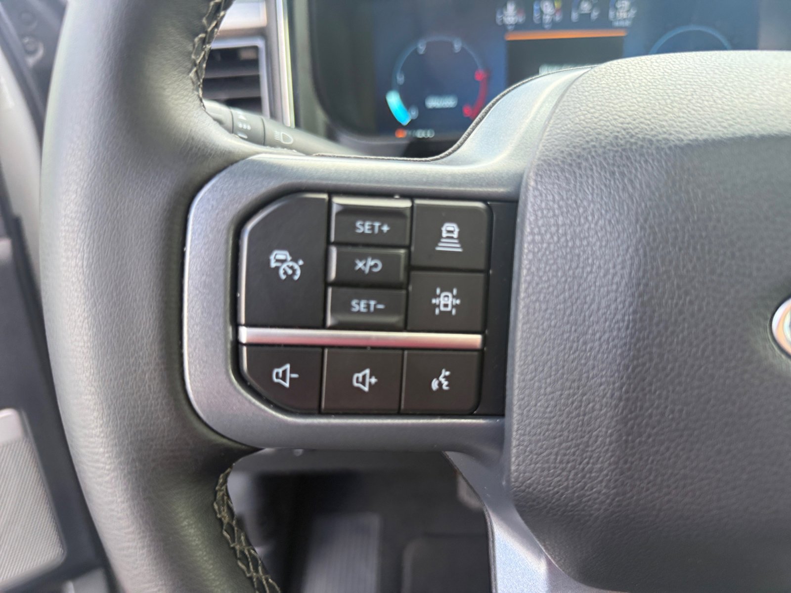 Certified 2025 Ford F250 Lariat w/ Lariat Ultimate Package image 20