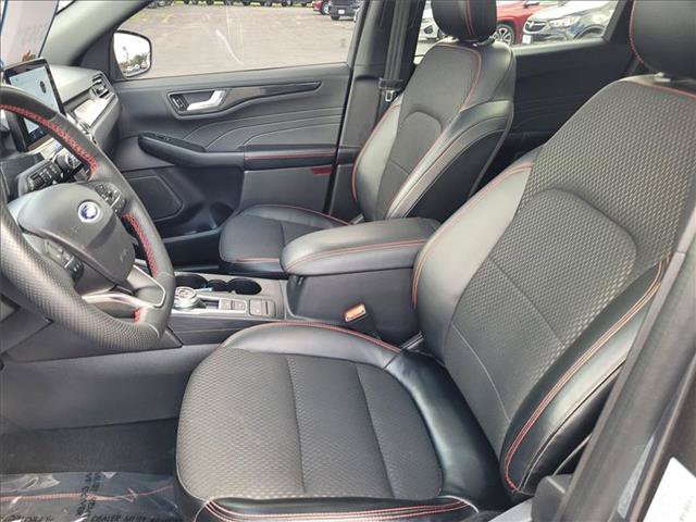 Certified 2023 Ford Escape ST-Line AWD/4WD image 15