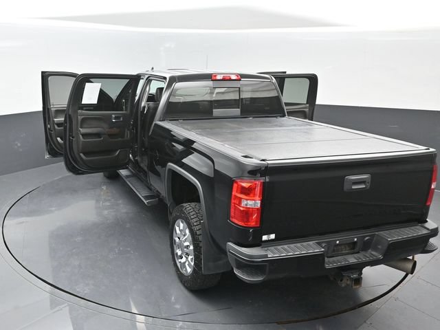 Used 2018 GMC Sierra 2500 Denali w/ Duramax Plus Package AWD/4WD image 25