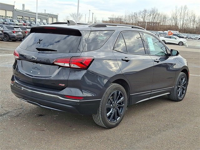 Used 2022 Chevrolet Equinox RS image 4