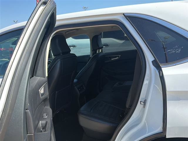 Certified 2024 Ford Edge SEL AWD/4WD image 6