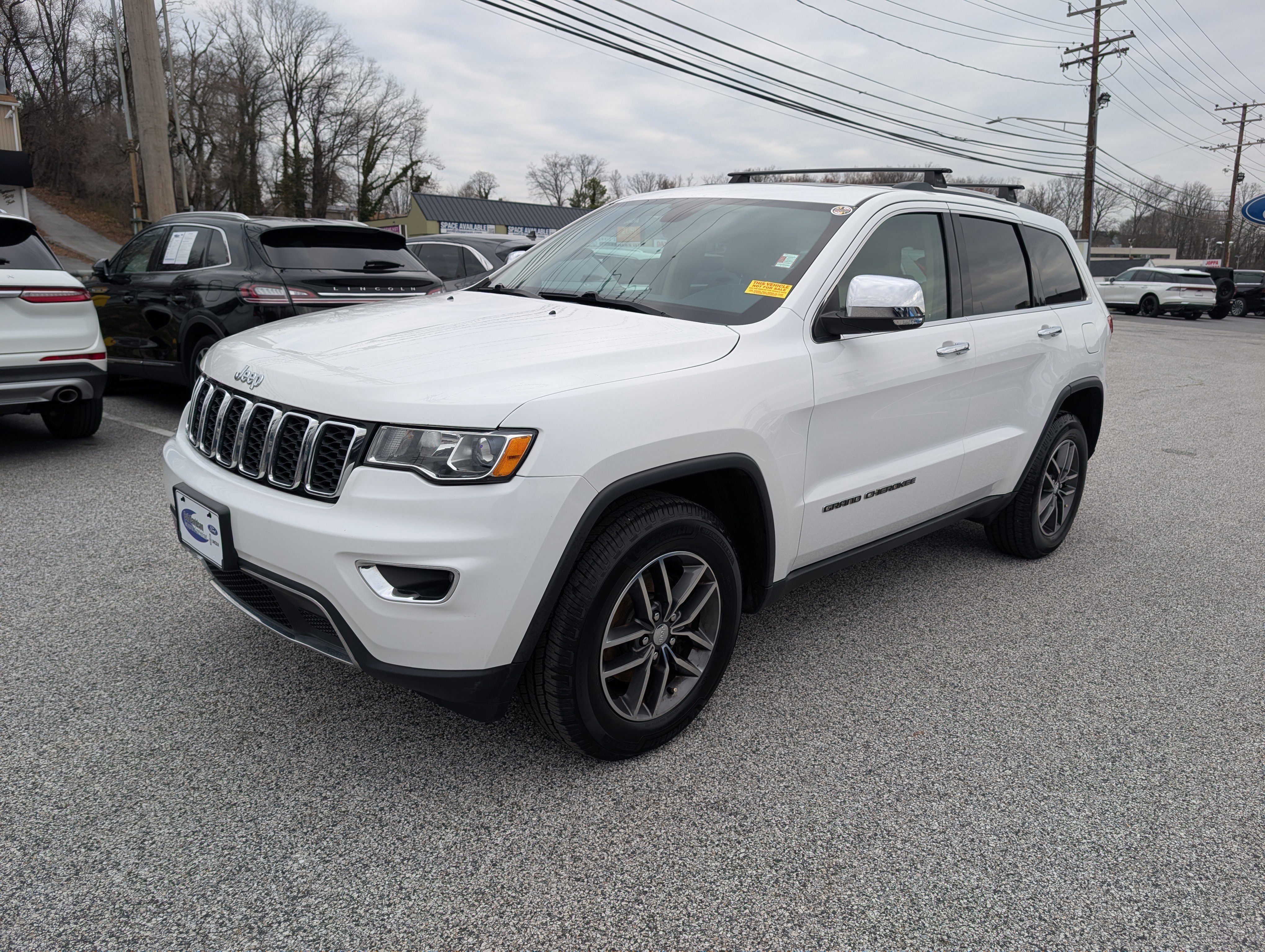 Used 2017 Jeep Grand Cherokee Limited image 8