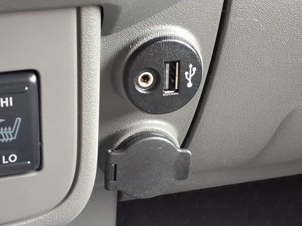 Used 2020 Nissan Frontier SV AWD/4WD image 22
