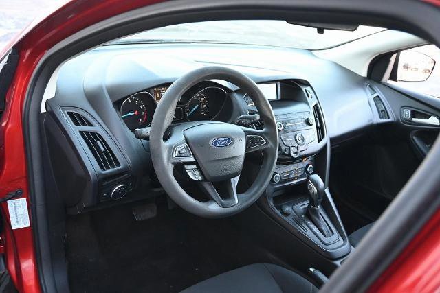 Certified 2018 Ford Focus SE image 17